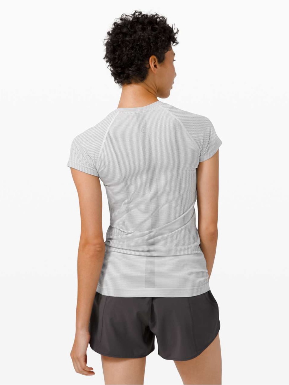Lululemon Swiftly Tech Short Sleeve 2.0 - Picture 3 of 9